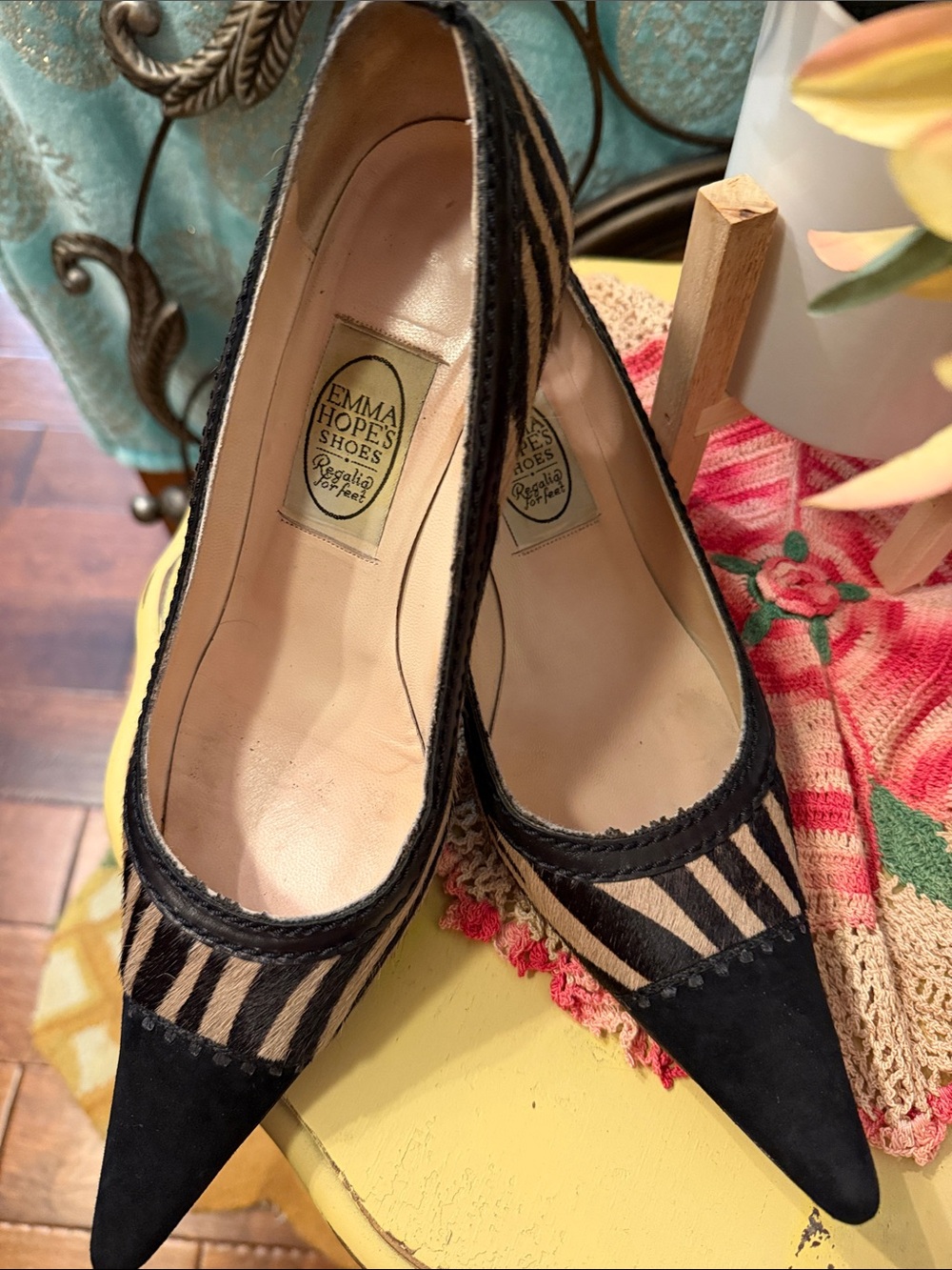 🦓🦓🦓BOGOHO🦓🦓🦓Emma Hope Black and Cream Pointed Toe Mohair Kitten Heels-40.5